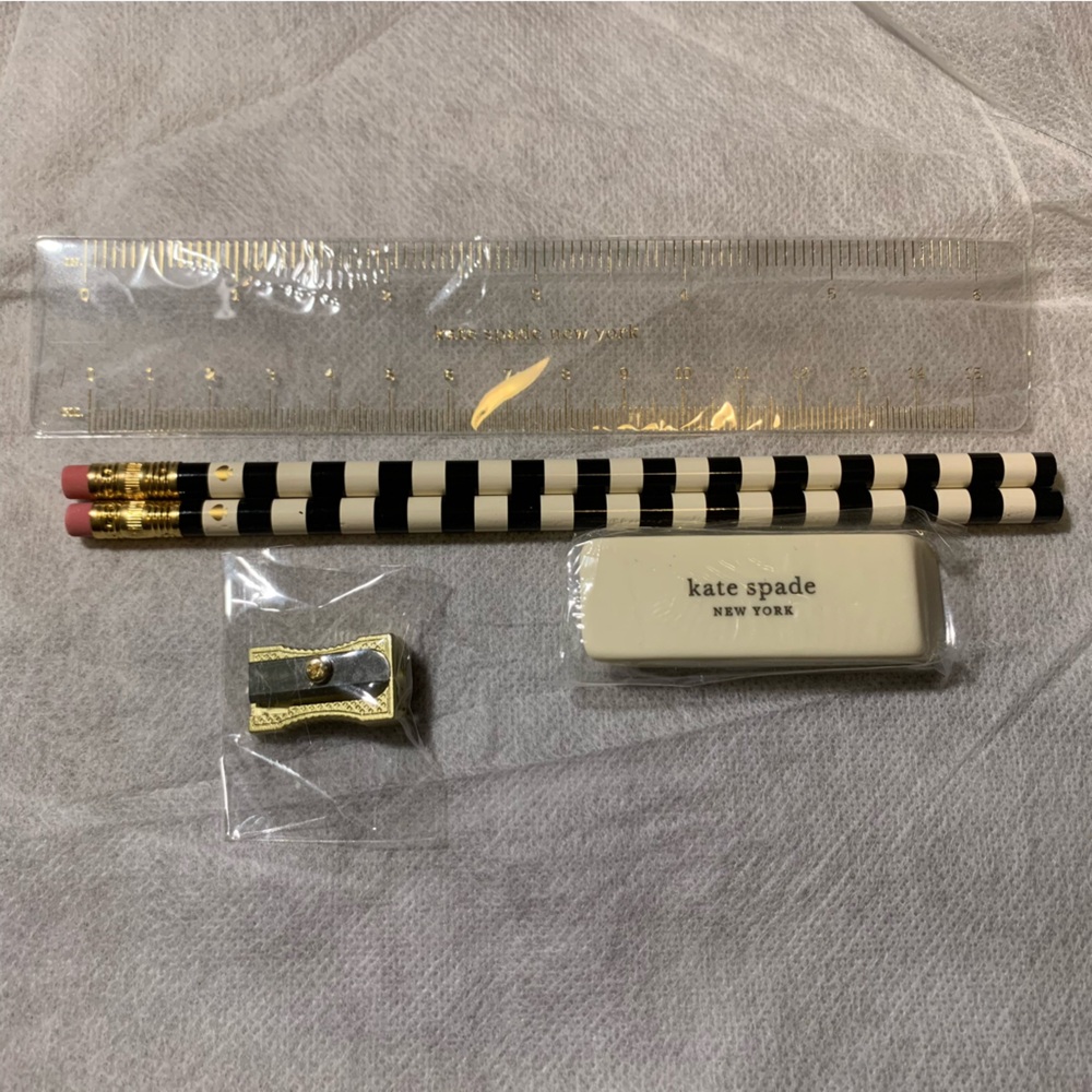 Kate Spade ♠️ Layered Logo Pencil Pouch NWT 2 Pencils, Sharpener, Eraser, Ruler - Picture 3 of 12